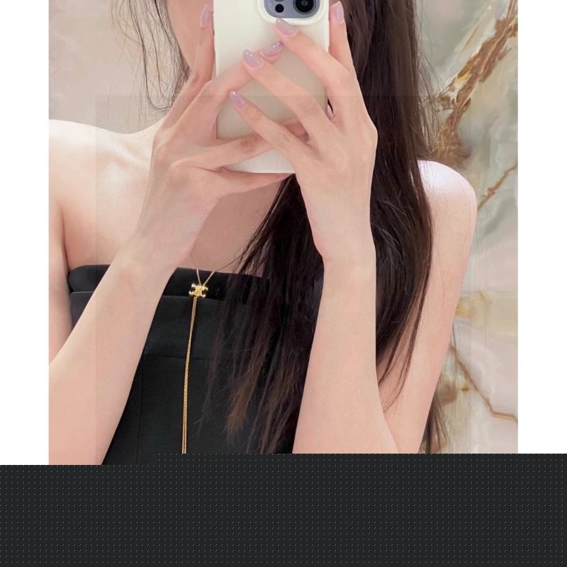 Ce**e necklaces